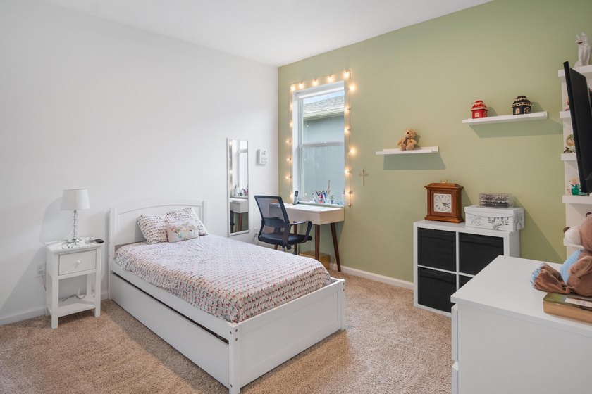 Welcome to this single-story residence in the Emery II community - photo 20