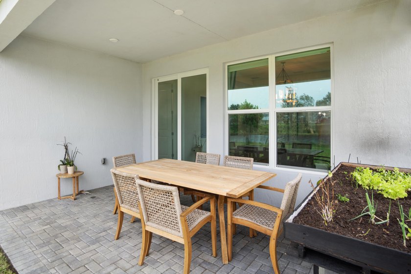 Welcome to this single-story residence in the Emery II community - photo 30