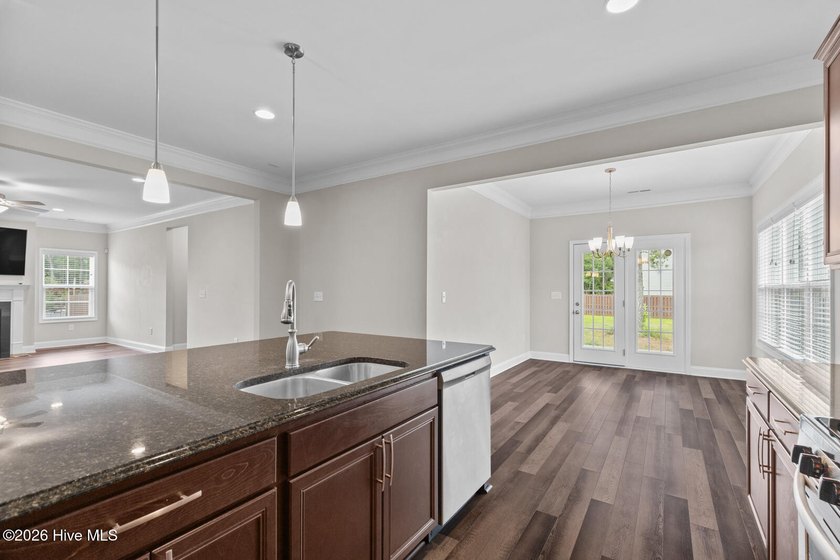 Welcome to 137 Evergreen Forest Drive, located in the highly - photo 22