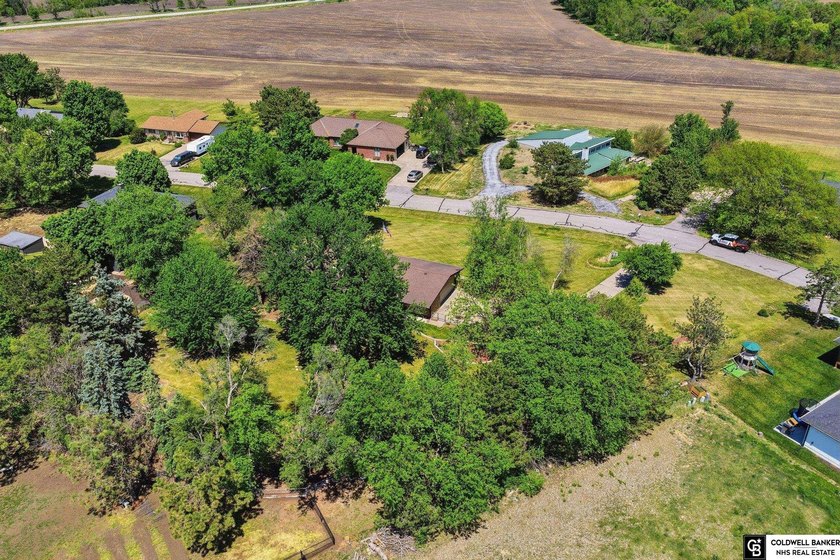 ACREAGE LIVING without leaving Lincoln! This rare 1+ acre - photo 45