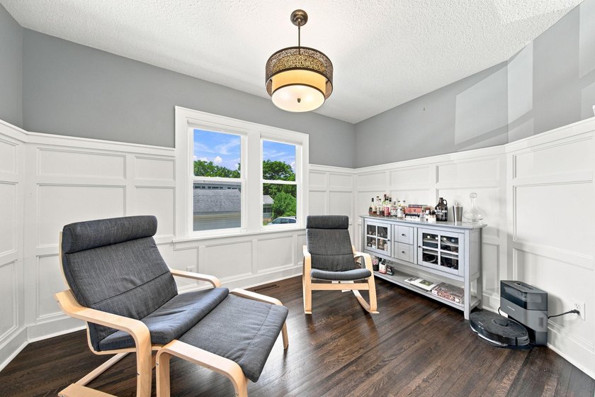 Completely renovated from top to bottom, this exceptional home - photo 6