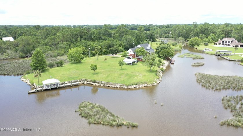 It's all about lifestyle!!! Enjoy expansive water views, watch - photo 15