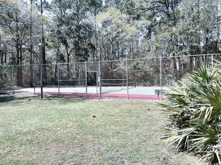 This first-floor beautifully remodeled 2 bedroom, 2 full bath - photo 3