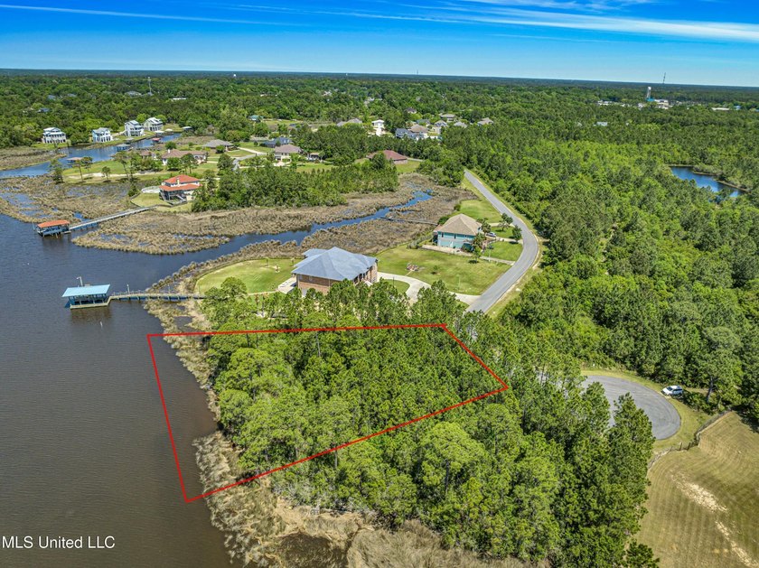 Build your waterfront dream on this .86-acre unimproved lot on - photo 6