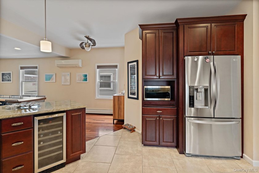 Welcome to 46 Wyoming Avenue - a raised beach-side 2 bedroom-2 - photo 11