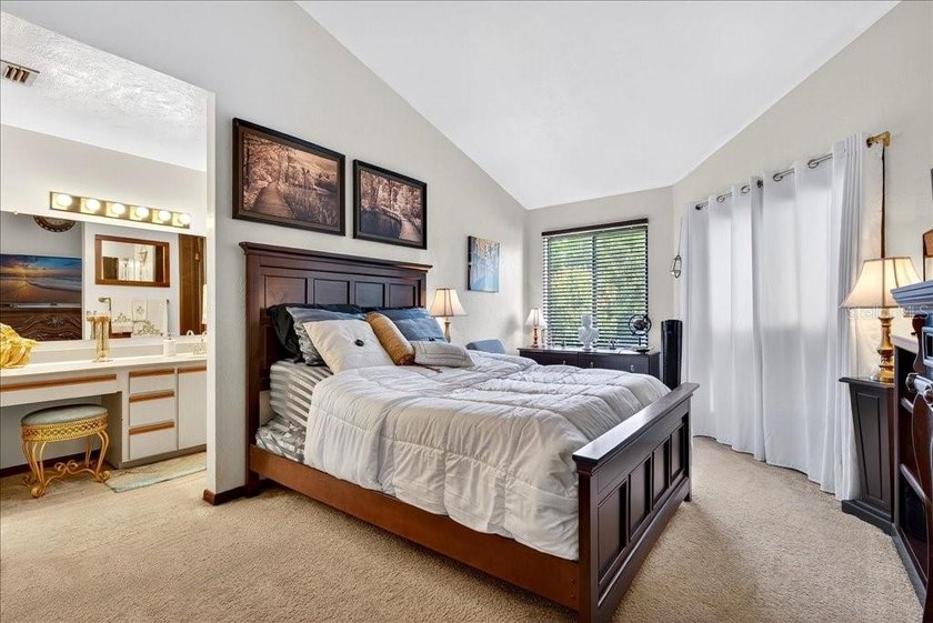 Welcome to your new home at Sandpiper Lakes Condominiums - photo 4