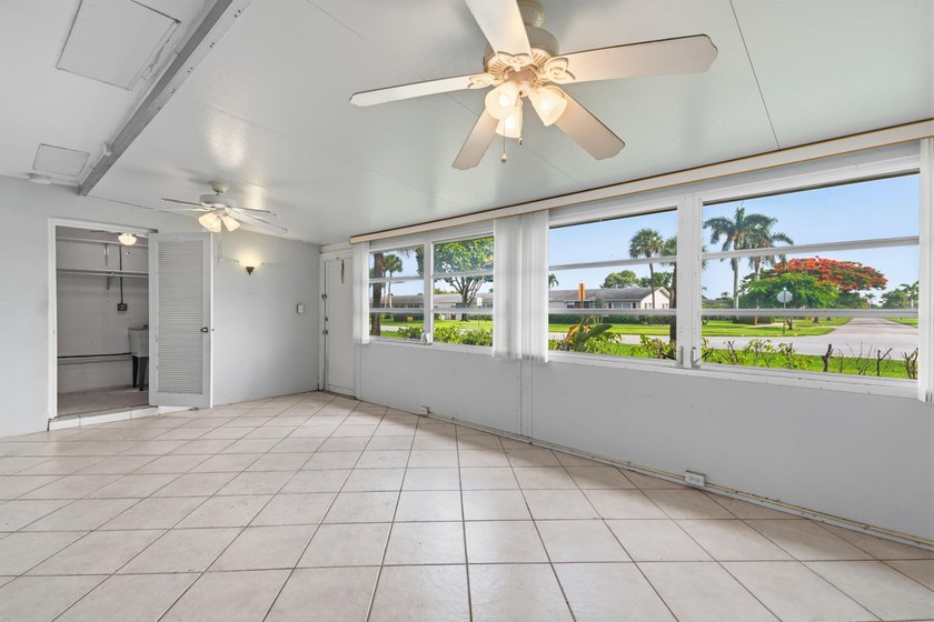 Bright and spacious 2BR/2BA corner condo in a desirable 55+ - photo 21