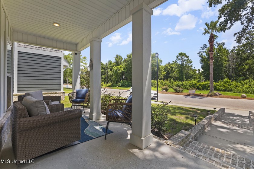 OPEN HOUSE SATURDAY, 6/20, 11:00 - 1:00!! Half a block off the - photo 11