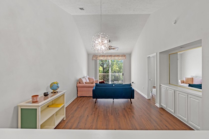 Your coastal top-floor retreat awaits, just 4 miles from the - photo 8