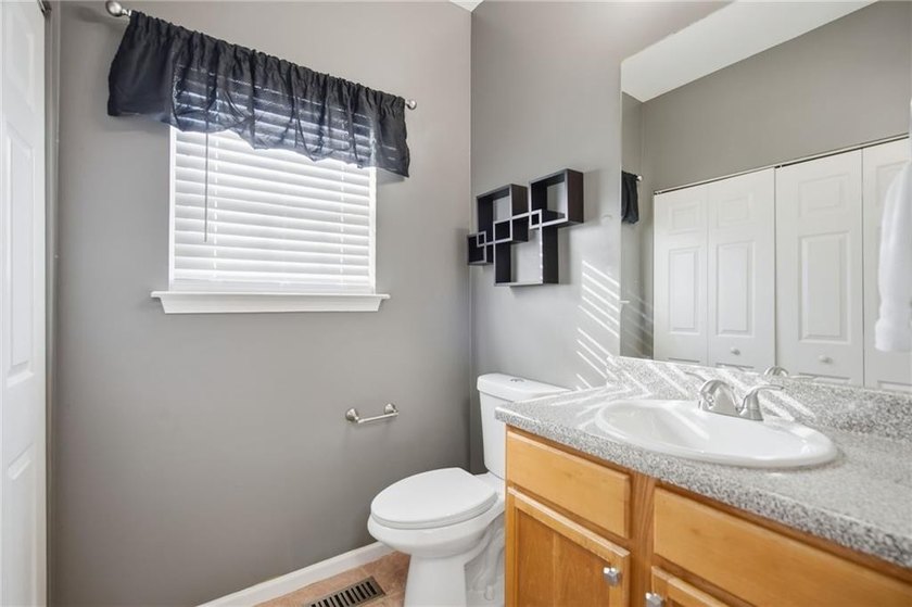 Stunning and Spacious Townhome in Desirable Acworth! Welcome - photo 12
