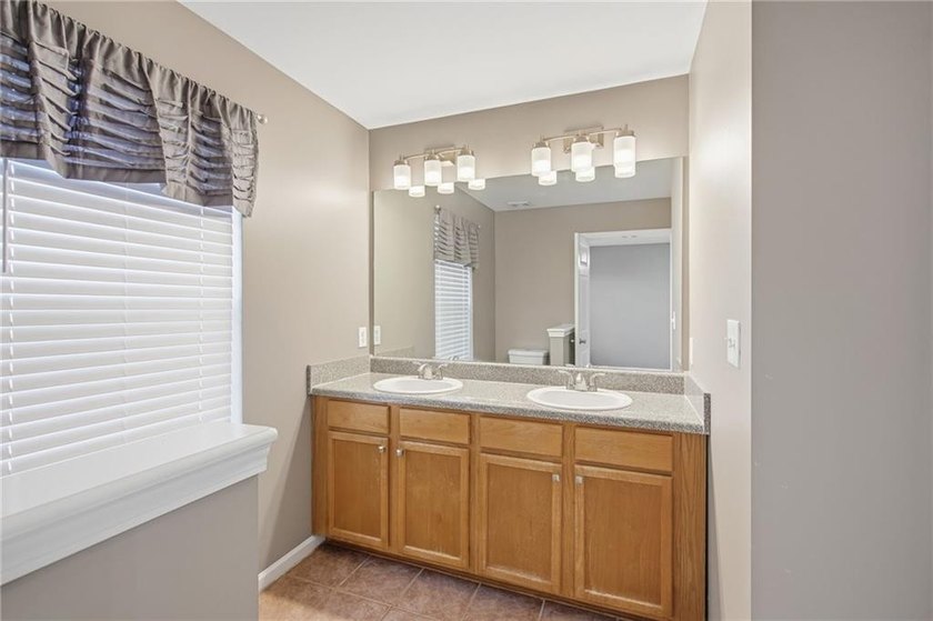 Stunning and Spacious Townhome in Desirable Acworth! Welcome - photo 22