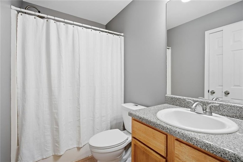 Stunning and Spacious Townhome in Desirable Acworth! Welcome - photo 25