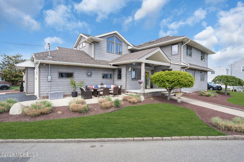 Experience the perfect blend of modern prairie-inspired - photo 6