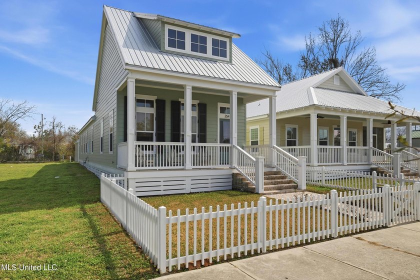 Discover one of the first two beautifully completed homes in the - photo 3