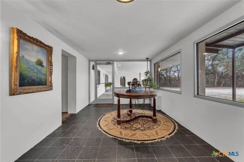 Tucked away from the pace of everyday life, 510 Herrin Lane is a - photo 3