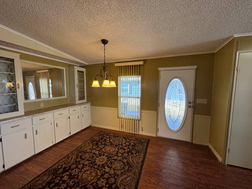 Don't miss this immaculate 2BR/2BA, 1248 sq. ft. home in the - photo 7