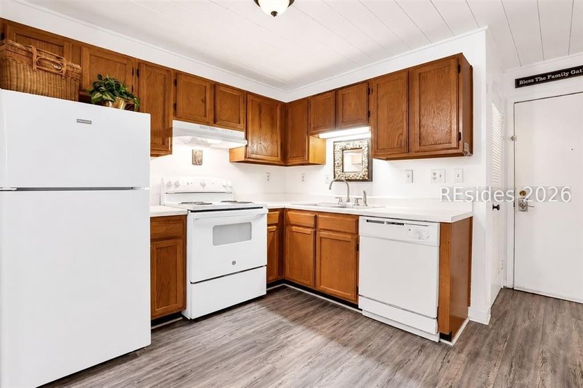 Turnkey Hilton Head rental-ready villa with an outstanding - photo 4