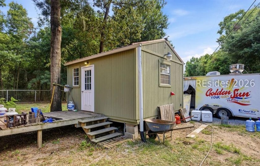 A rare find in Beaufort that won't last long! Beautifully - photo 6