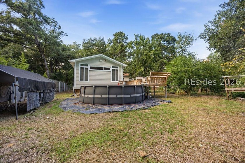 A rare find in Beaufort that won't last long! Beautifully - photo 9