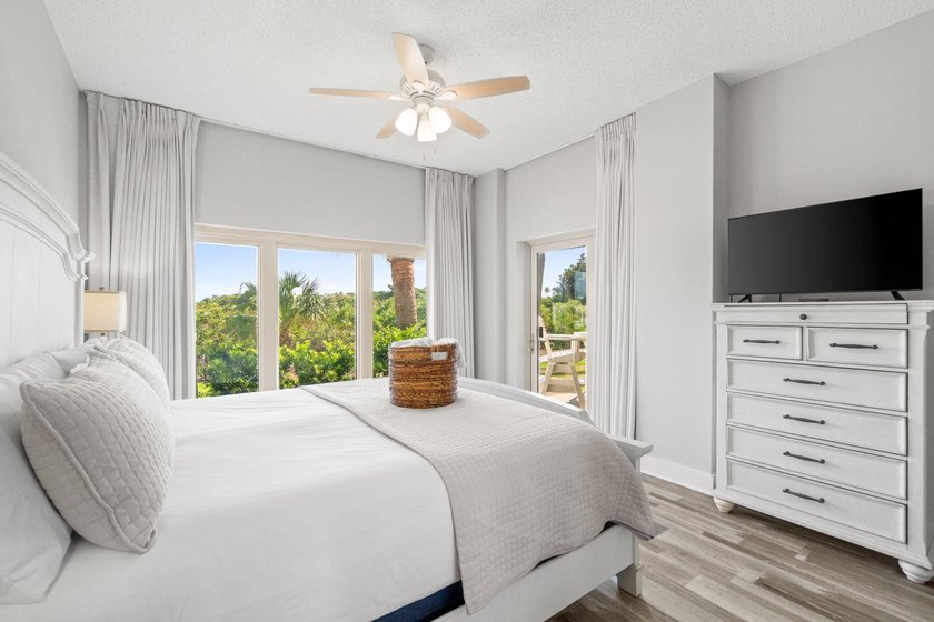 Step into your dream retreat with this beautifully appointed - photo 11