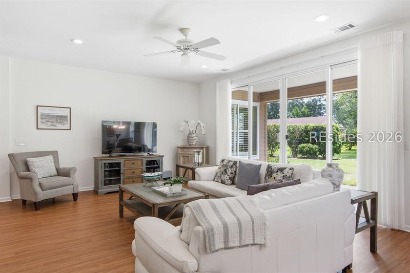 Popular Hamilton/Jefferson Model featuring 2 Bedrooms, 2 Baths - photo 6