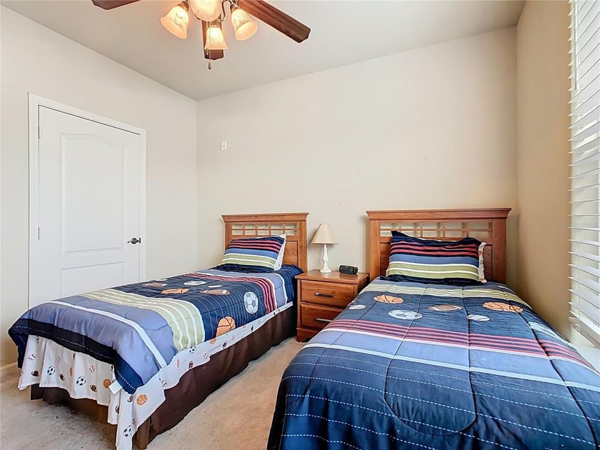 Seller offering up to $10,000 in buyer credits (subject to - photo 12