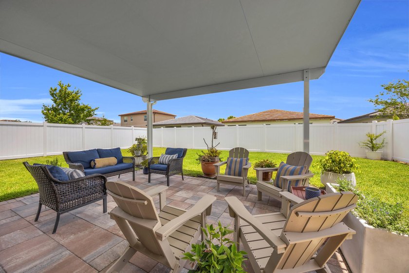 Welcome to this beautifully maintained 3-bedroom, 2-bath CBS - photo 31
