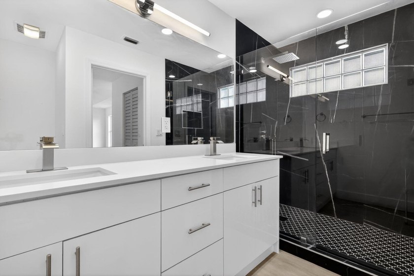 Welcome to this gorgeous &amp; affordable 2-story home offering - photo 31