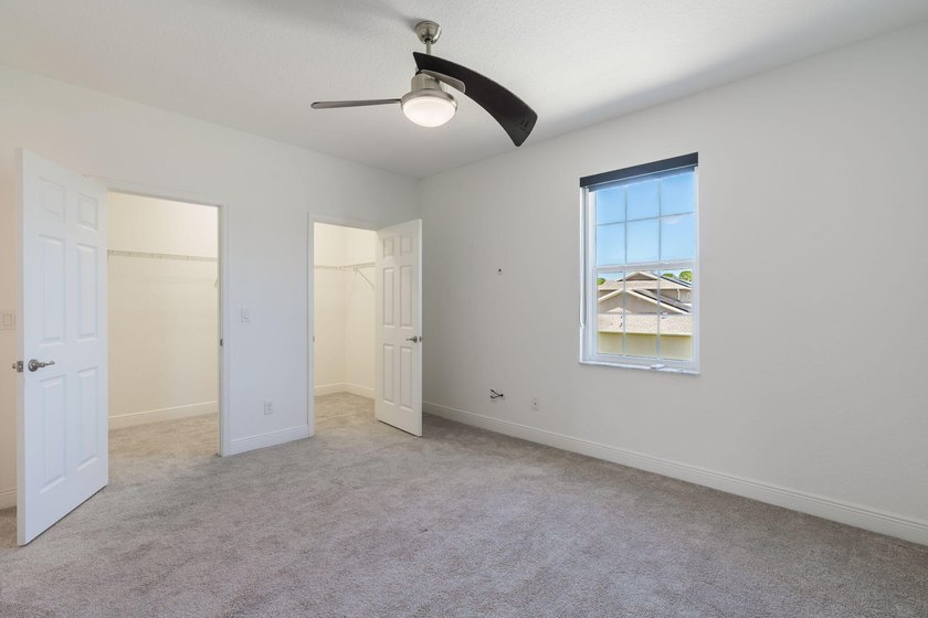 SELLER OFFERING $5,000 CREDIT TO BUYER at closing for a - photo 20