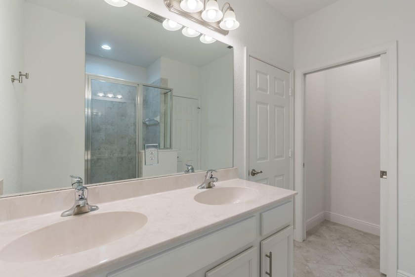 SELLER OFFERING $5,000 CREDIT TO BUYER at closing for a - photo 26