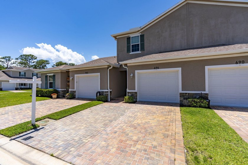SELLER OFFERING $5,000 CREDIT TO BUYER at closing for a - photo 30