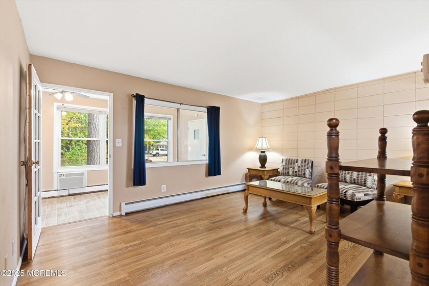 Updated Private Retreat in Cedar Glen Homes Looking for a - photo 4