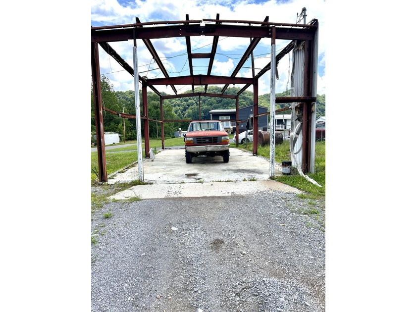 Position your business for success with this versatile 1.02-acre - photo 7