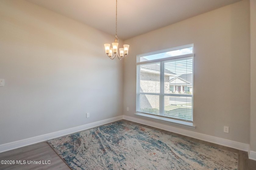 Located in North Swan Estates, this beautifully maintained - photo 11