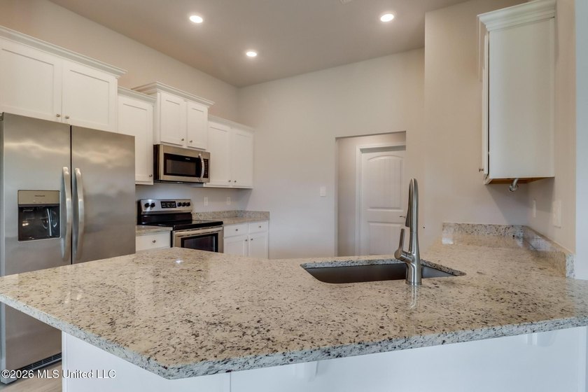 Located in North Swan Estates, this beautifully maintained - photo 15