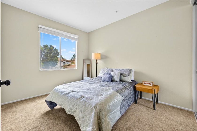 Welcome to 2329 Sunningdale Drive, a beautifully maintained - photo 25