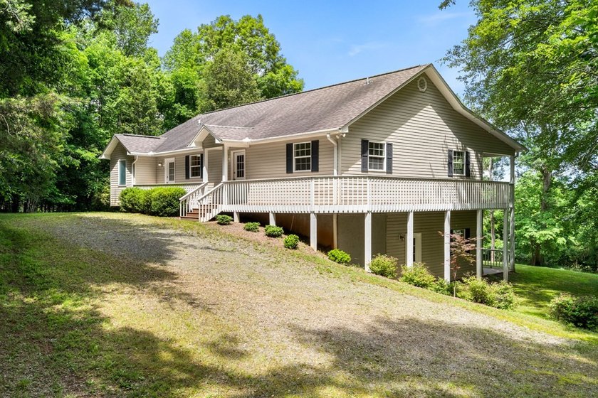 Private Mountain Retreat in the North Carolina Mountains! - photo 43