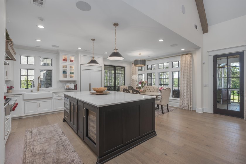 Exceptional, newer construction Creek Club golf home, complete - photo 14