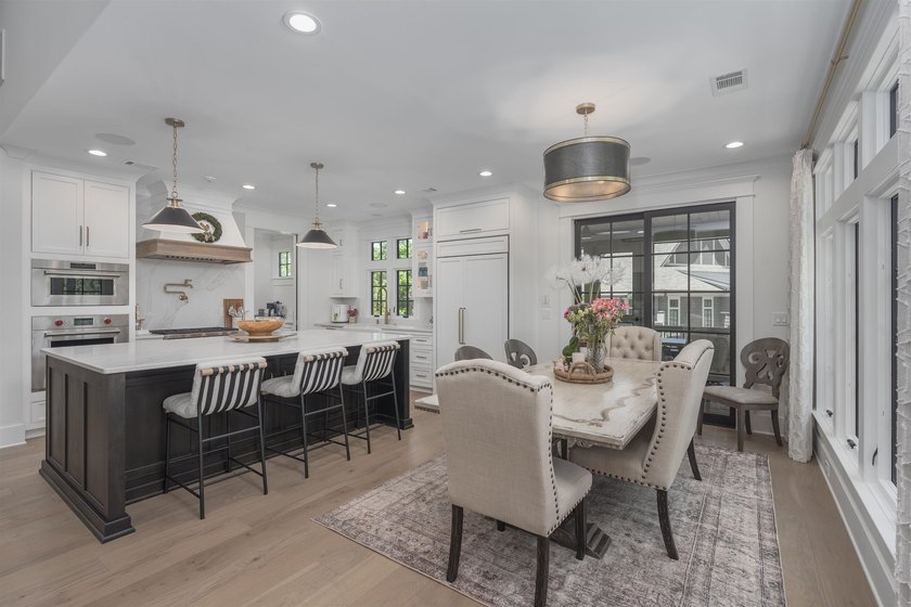 Exceptional, newer construction Creek Club golf home, complete - photo 15