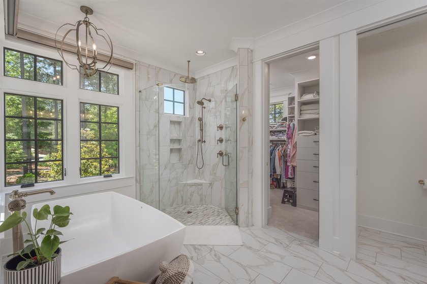 Exceptional, newer construction Creek Club golf home, complete - photo 28