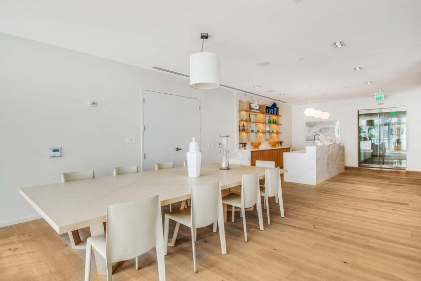 Turnkey coastal living awaits in this beautifully furnished - photo 32