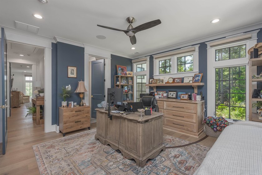 Exceptional, newer construction Creek Club golf home, complete - photo 34