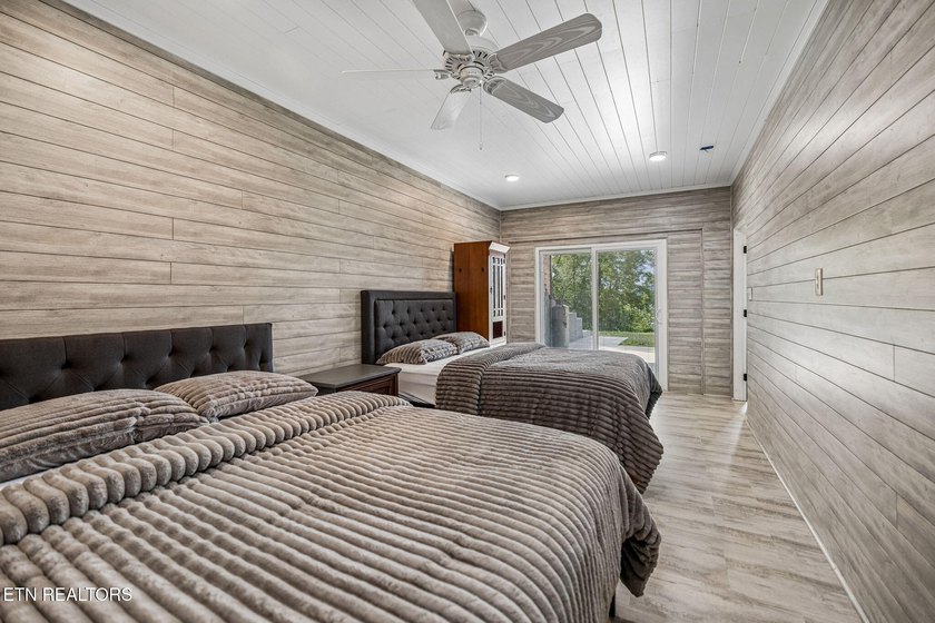 Your lakefront escape starts here with easy water access, plenty - photo 41