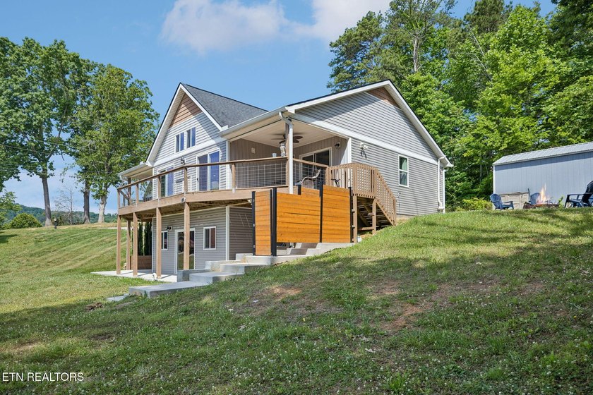 Your lakefront escape starts here with easy water access, plenty - photo 44