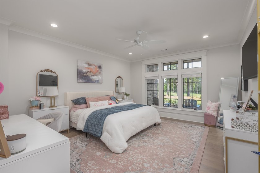 Exceptional, newer construction Creek Club golf home, complete - photo 49