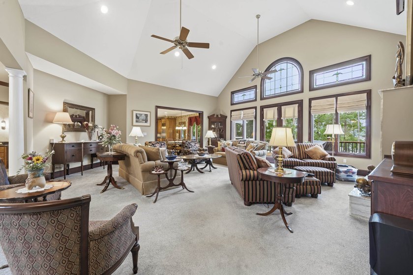 Nestled behind a private gated entrance on 2.65 fee simple acres - photo 11