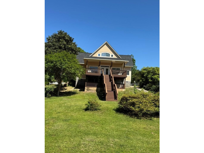 Welcome to your perfect waterfront retreat on beautiful Lake - photo 16