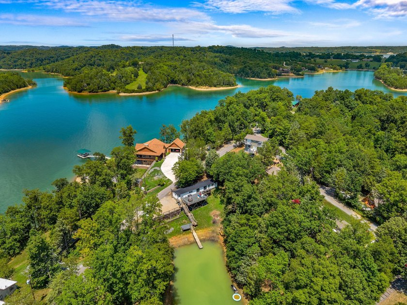 Welcome home to this charming, fully updated lake retreat on - photo 28