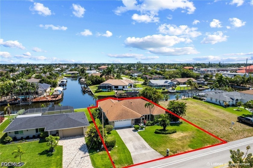DIRECT GULF ACCESS POOL HOME with SOUTHERN EXPOSURE in one of - photo 32