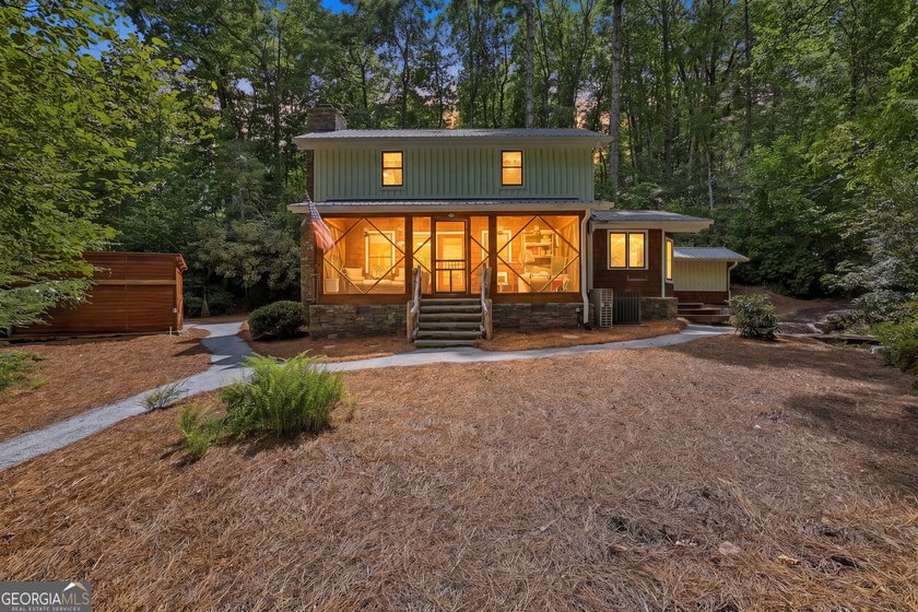 Bordering protected U.S. Forest Land in the heart of the Blue - photo 8